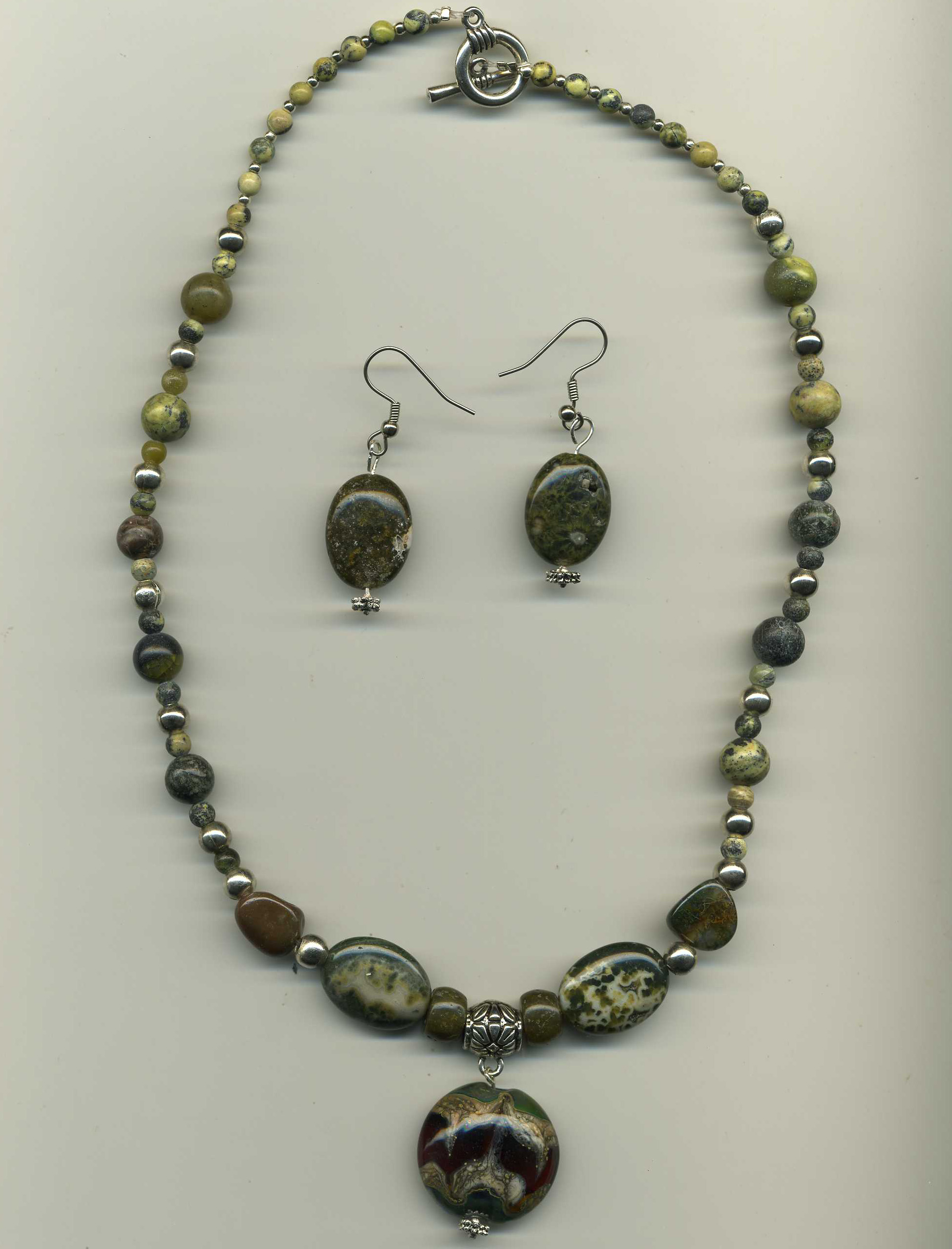 sandyjewelrypendantstone2.jpg